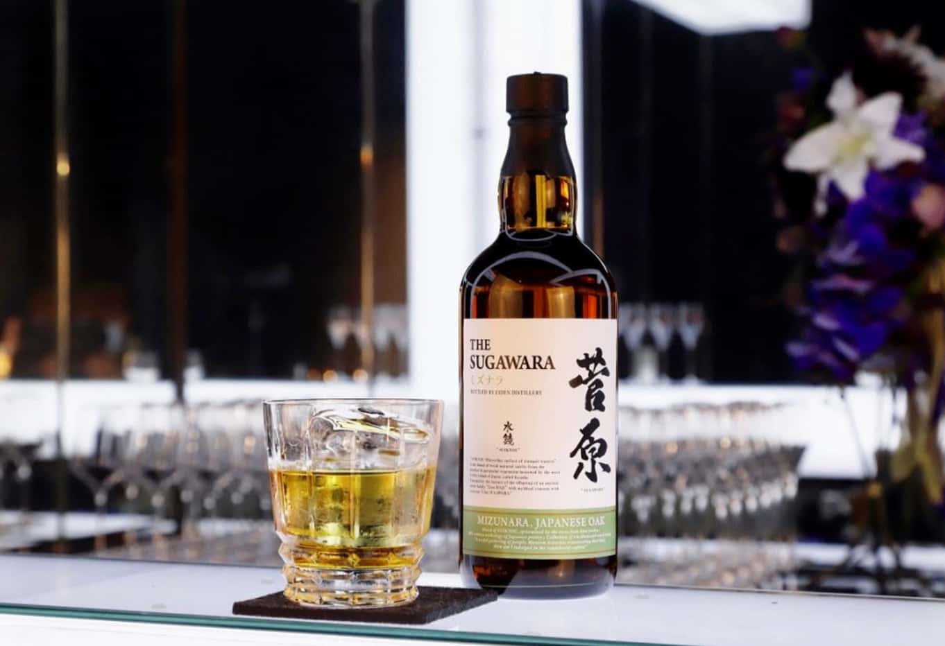 誕生秘話 | 麹ウイスキーから始まった日本の樽熟成酒「菅原水鏡」 - 酒商菅原